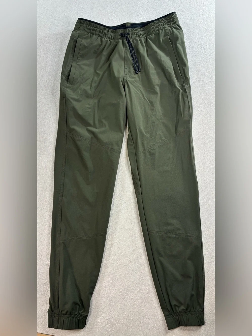 Kuhl Suppressor Jogger Pants Men’s Small Olive Green Hiking Trail Stretch